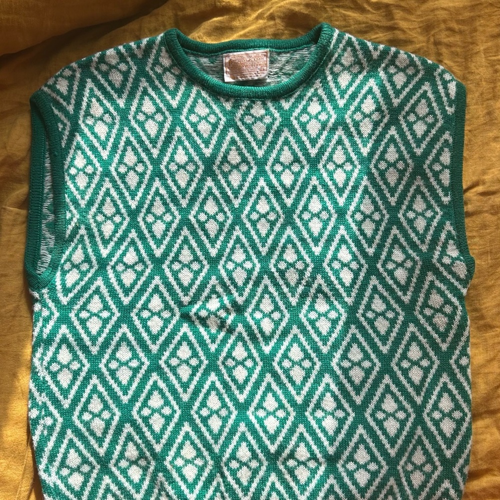Pendleton Green And White Diamond Pattern Sleevel… - image 1